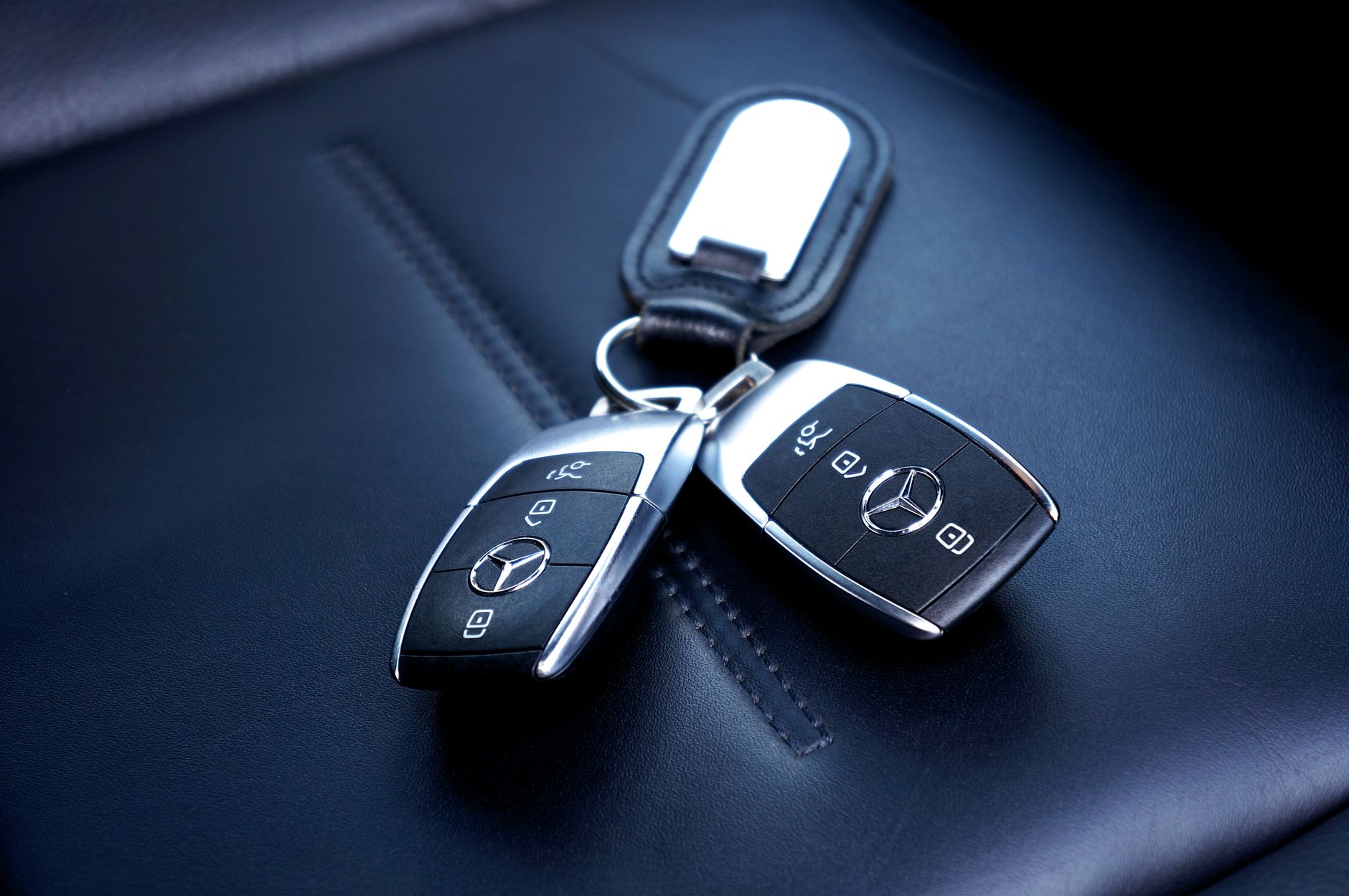Car Key Fob Programming in Salt Lake City: Cost, Time, and What to Expect Car key fob programming — SOS Mobile Locksmith serving Utah 24/7